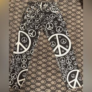 Vintage Levi’s peace jeans. Like new. Statement piece!